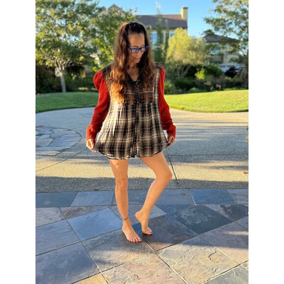 Upcycled Mystree Plaid Rayon Button Down with Sweater Puff Sleeves Size S-M - Picture 2 of 9